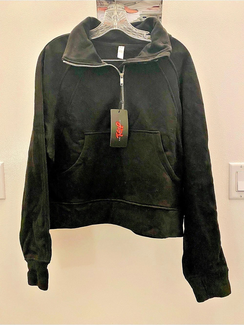 The Giving Movement High Neck Pullover Black XL NWT
